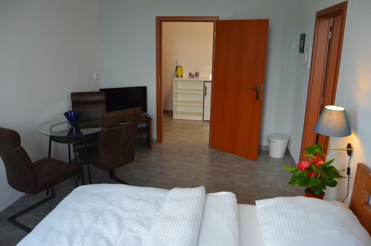 Vila Lipa Nový Bor 外观 照片
