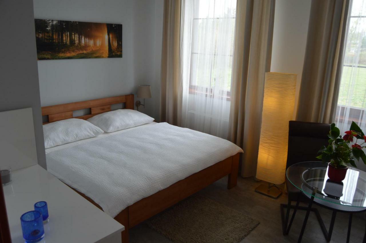 Vila Lipa Nový Bor 外观 照片